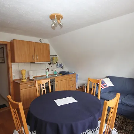 Fw Im Gruenen Weg 度假居 *